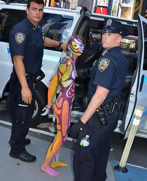 arrested-nude-artist