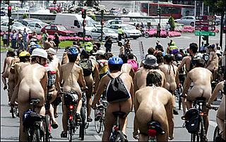 naked bike ride 2005