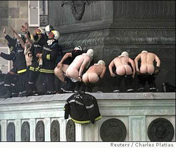 firemen mooning the crowd